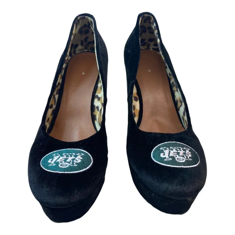 Jets Black Velour‎ Wedge in Box